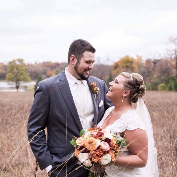 Meet your Posher, Ali - Picture 1 of 1